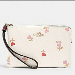 Coach Corner Zip Wristlet